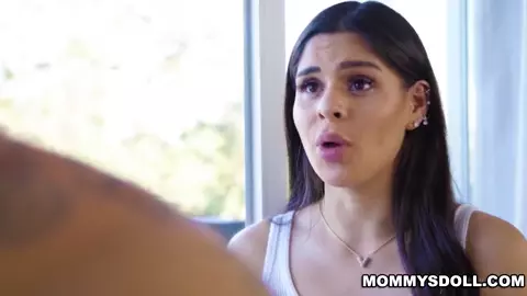 Stepmom stares at her stepdaughters ass