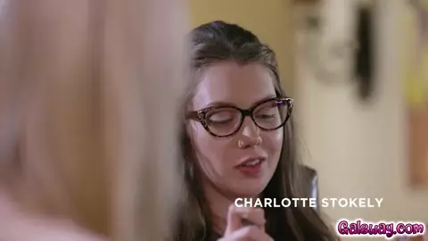 Charlotte and Aidra eats Elena's pussy