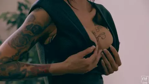 Anna Bell Peaks - Leather Submission 2