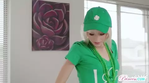 Jessie Saint - How I Ended Up Fucking My Step Sister On St Patricks Day in HD