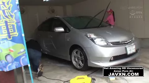 Fucking The Hot Asian Carwash Girl
