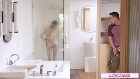 Guy bangs petite stepsis in the shower