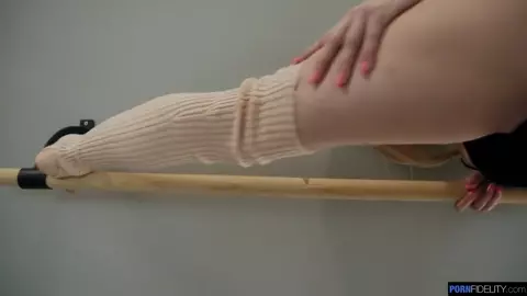 [Emma Starletto] - Ballerina Whore HD