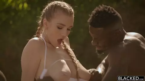 Kendra Sunderland - I've Never Done This Before in 4K