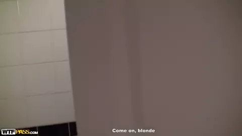 Mandy Dee - Lesbian Fun in Toilet
